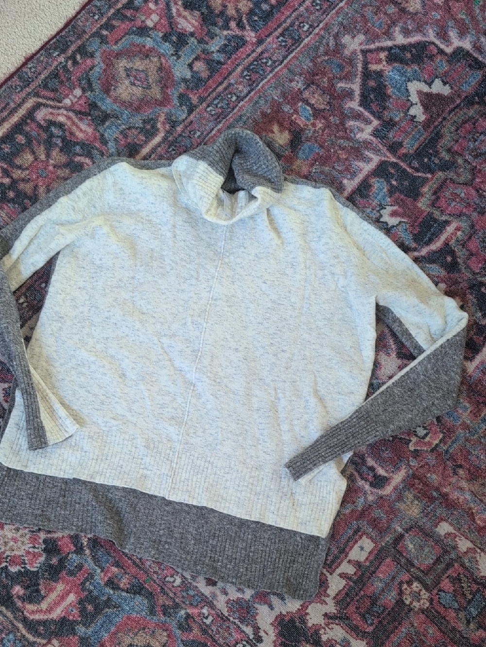 Athleta Two-Tone Gray Turtleneck Sweater